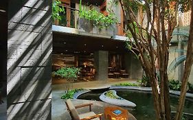 Minh Boutique